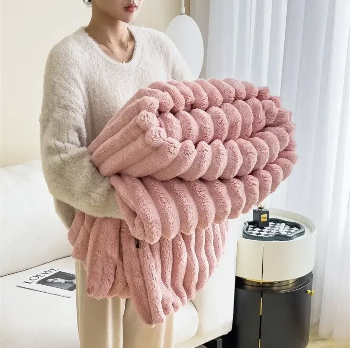 VeluHaven Luxury Plush Blanket – Ultimate Comfort & Warmth
