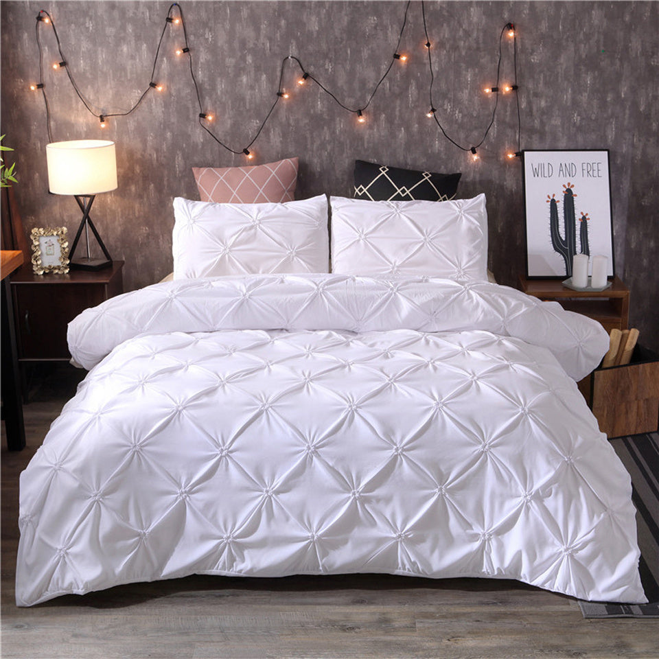 Celara Bedding Set – Deluxe Cotton &amp; Microfiber Comfort